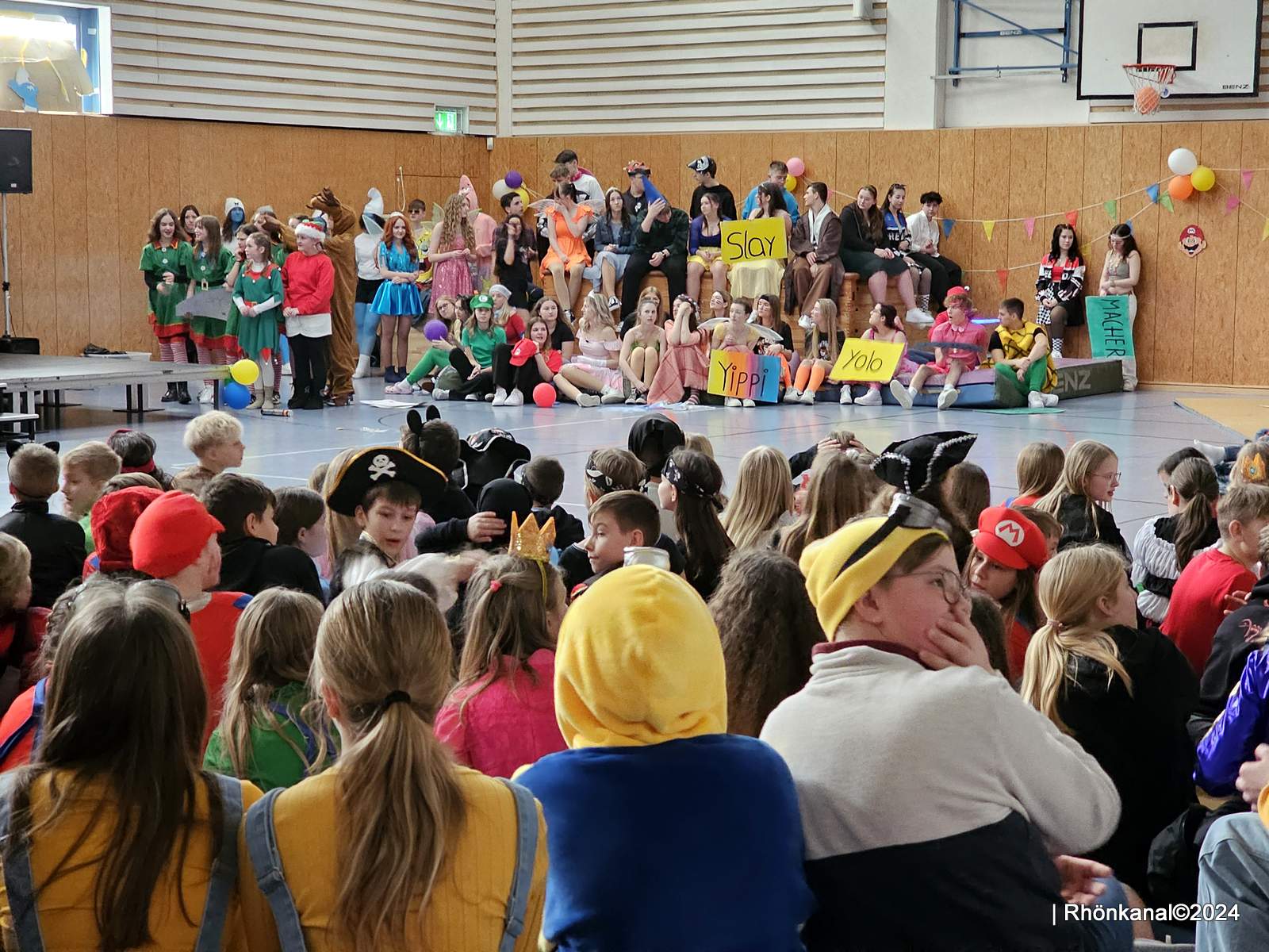 2024 01 24 Schulkarneval Kaltensundheim Rhoengymnasium 2